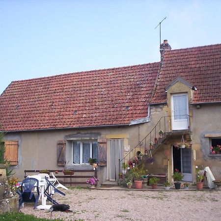 Chambre A La Campagne Saint-Aubin-en-Charollais Extérieur photo